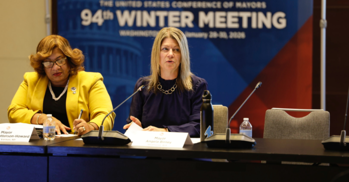 Redmond-Mayor-Angela-Birney