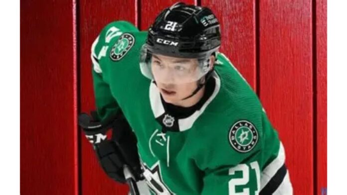 Mercedes Robertson, his mother, brought a different but equally important influence.